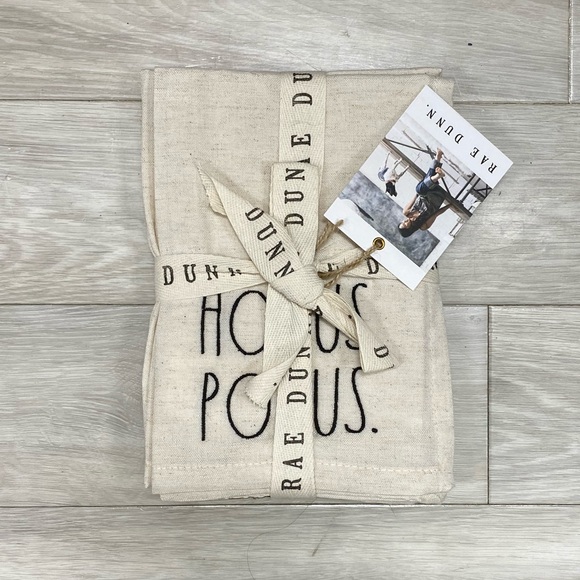 Rae Dunn Halloween Embroidered Napkins - Picture 3 of 3